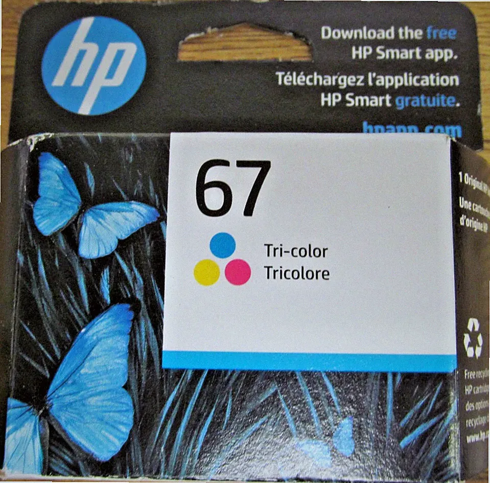 NEW FACTORY SEALED HP 67 TRI COLOR INK CARTRIDGE EXP MAR 2027 FREE SHIPPING